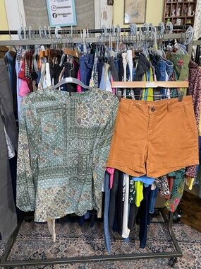 Size small bundle: world market S/M sheer top, ANA size 6 orange shorts